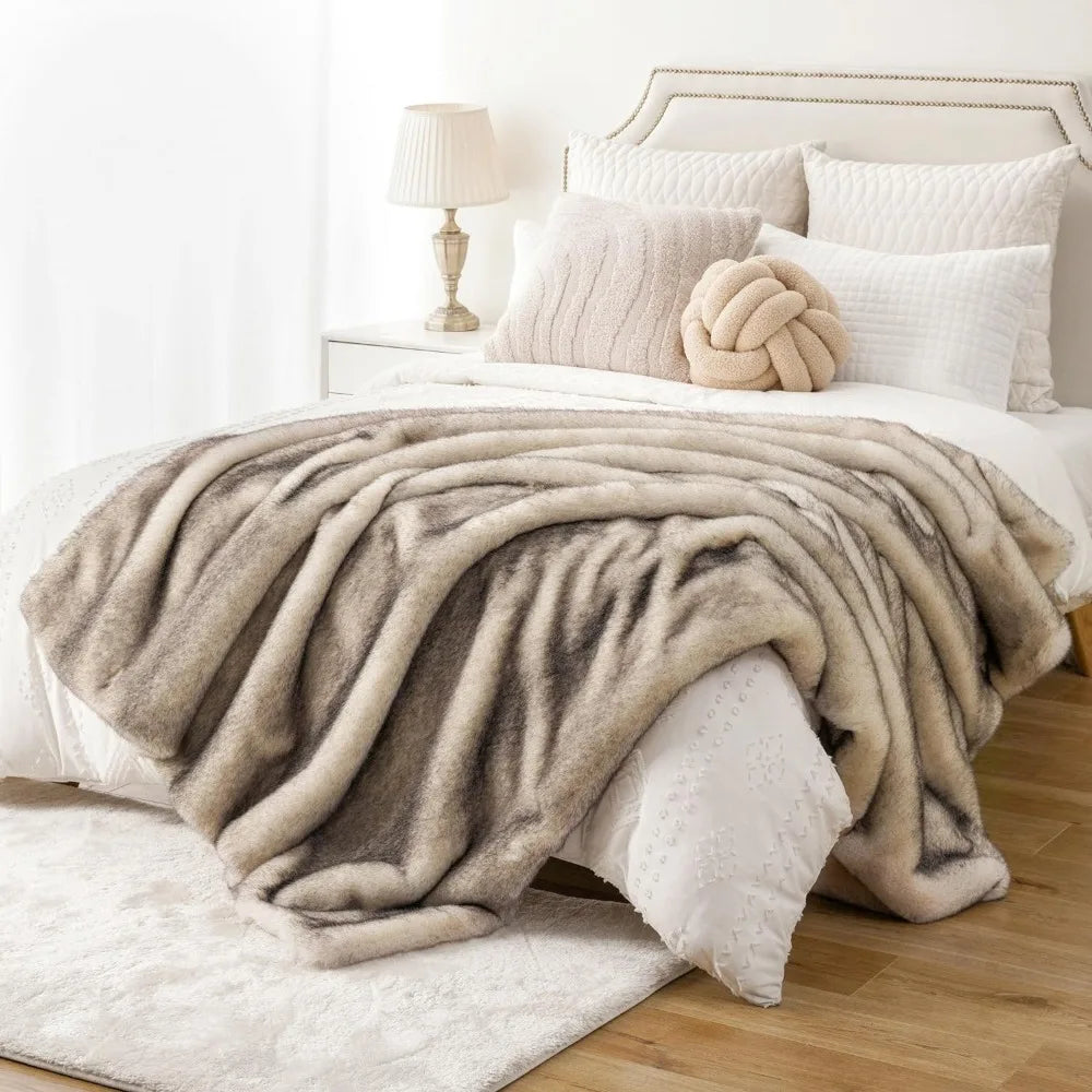 Cozy Warm Fur Blanket for Couch Sofa