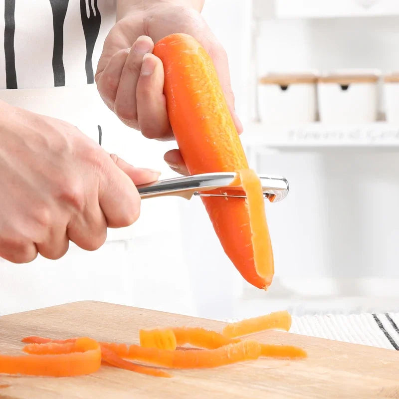 Rotating Food Peeler